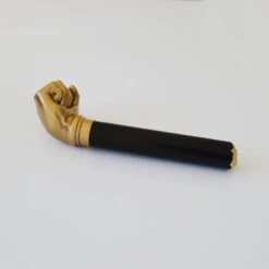 DUST! Biff Tannen's Walking Cane (Broken Version) Back To The Future Prop Replica - 1:1 Scale - Zavvi Exclusive 10 DUST! Biff Tannen's Walking Cane (Broken Version) Back To The Future Prop Replica - 1:1 Scale - Zavvi Exclusive -Action Figures Shop 12914236 9864859310394860