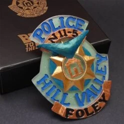 DUST! Back To The Future 2 Police Badge Limited Edition Prop Replica -Action Figures Shop 13412069 1845012599891527