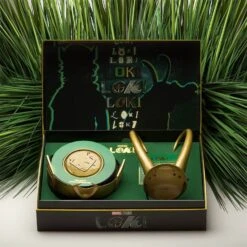 Marvel's Loki Limited Edition Replica Set - Exclusive -Action Figures Shop 13438094 1604971571040919