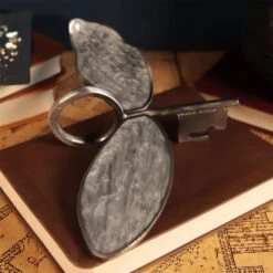 DUST! Harry Potter Flying Key Limited Edition Prop Replica - Zavvi Exclusive! -Action Figures Shop 13973386 3265045734871139