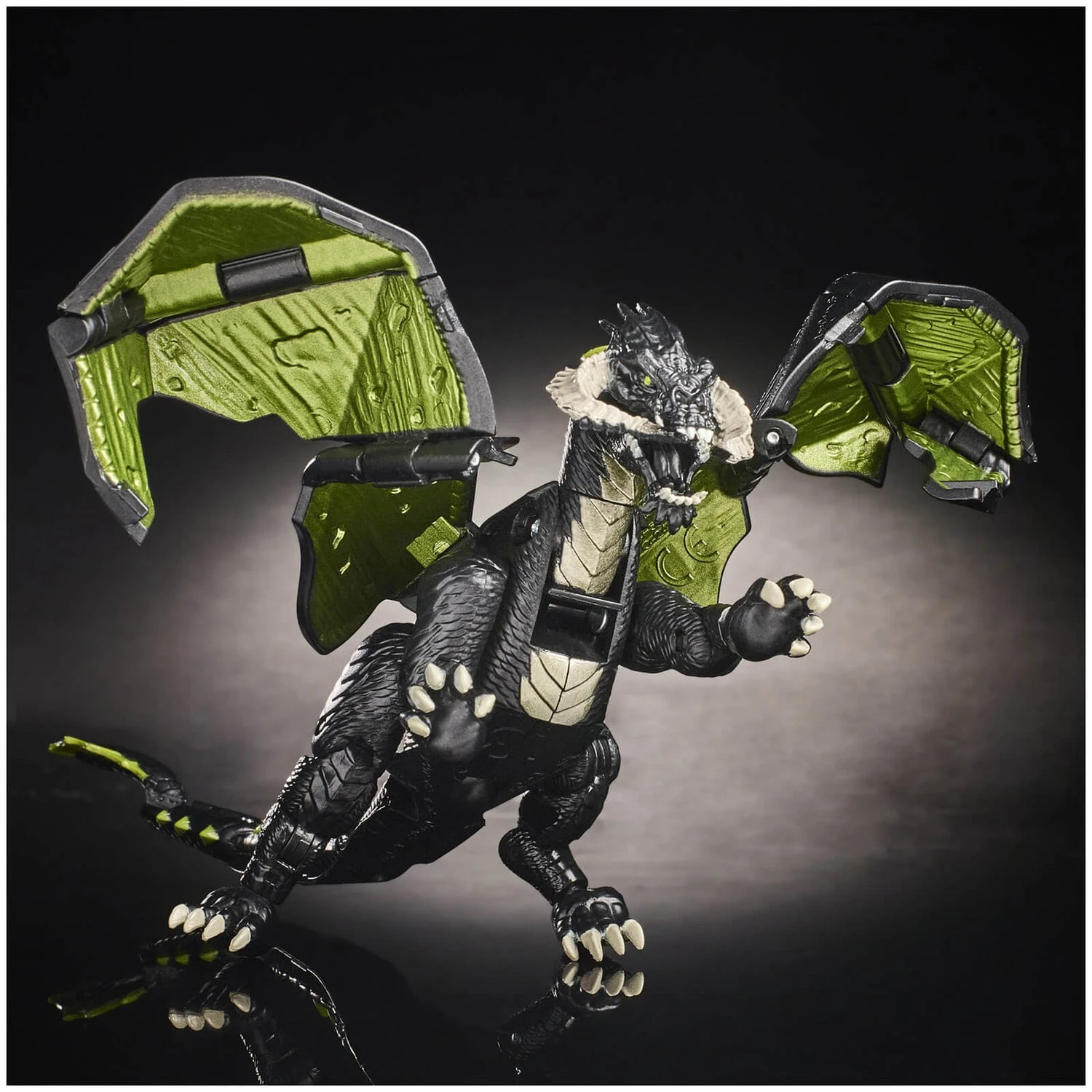 Hasbro Dungeons & Dragons Honor Among Thieves D&D Dicelings Black Dragon Collectible Action Figure 6 Hasbro Dungeons & Dragons Honor Among Thieves D&D Dicelings Black Dragon Collectible Action Figure - Image 4