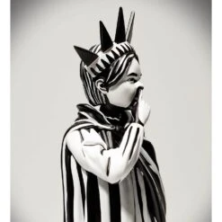 Mighty Jaxx Liberty Girl By Brandalised Figure -Action Figures Shop 14244355 1005033337425202