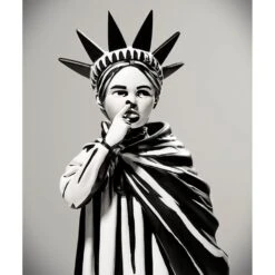 Mighty Jaxx Liberty Girl By Brandalised Figure -Action Figures Shop 14244355 1025033337345285