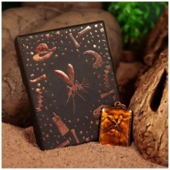 Jurassic Park Limited Edition Amber Necklace By Fanattik -Action Figures Shop 14851053 1785059998797031